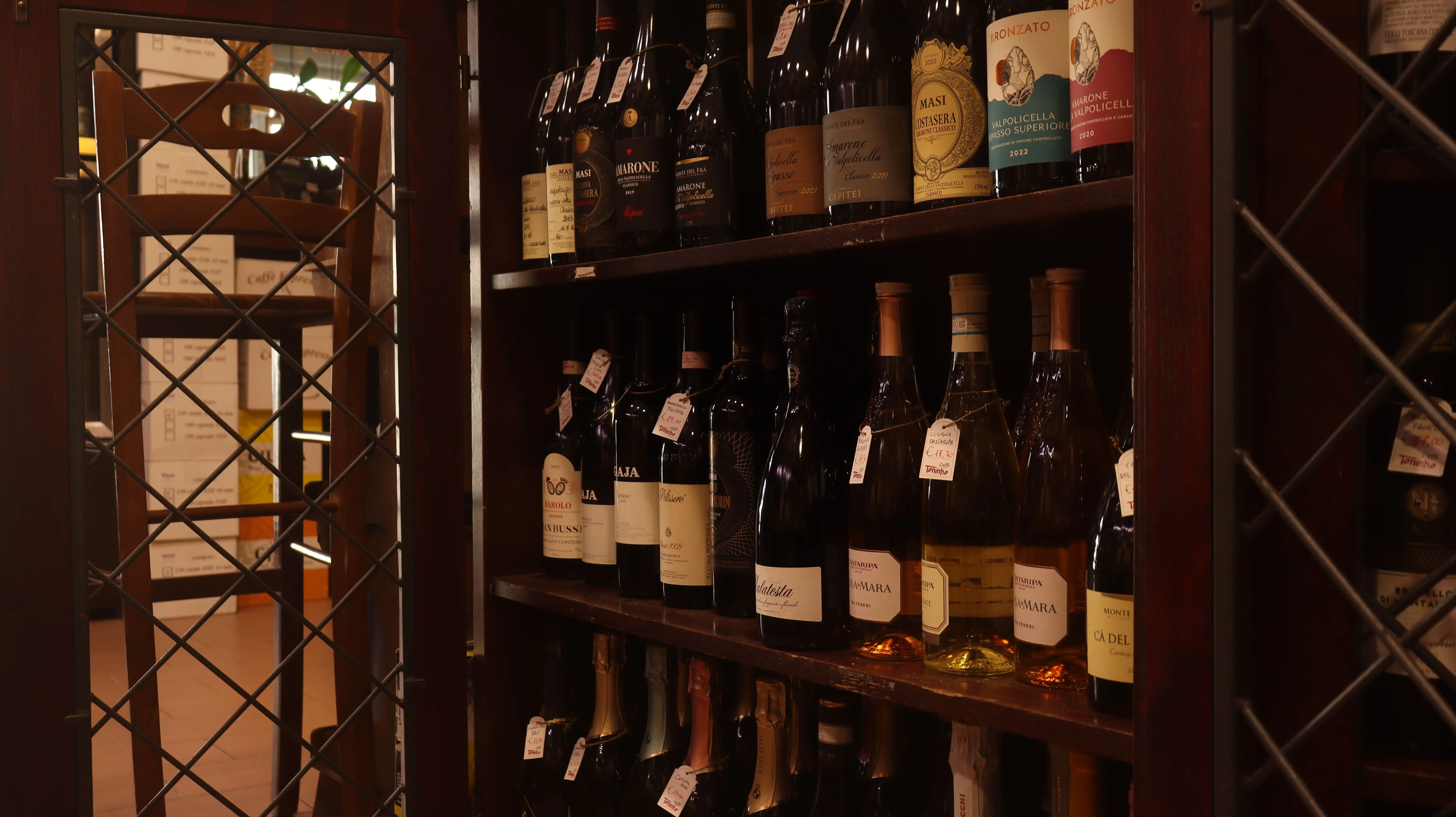 Sfondo legno enoteca